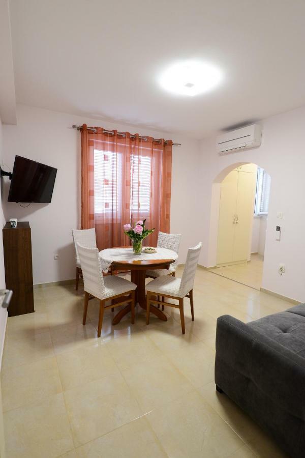 Apartment Rocky I Zadar Ngoại thất bức ảnh